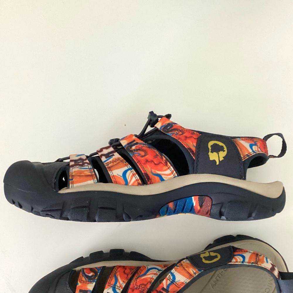\KEEN\ NWT Men’s Newport H2 Closed Toe Water Sandal - Picture 6 of 13